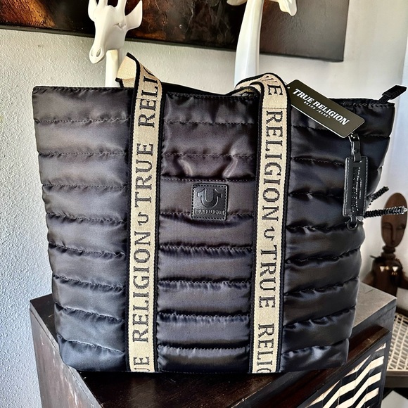 True religion quitted tote new with tags. Comes with a free designer gift - Picture 2 of 6